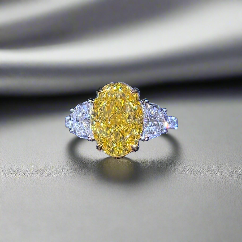5.00CT VIVID YELLOW OVAL CUT DIAMOND 3 STONE RING