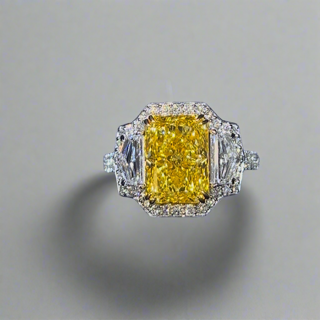 4.00CT VIVID YELLOW RADIANT CUT DIAMOND 3 STONE RING