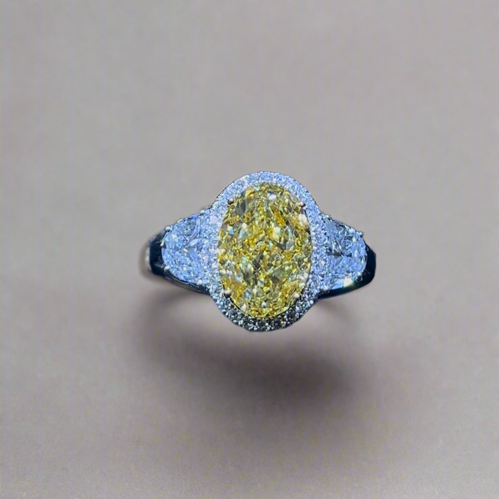3.50CT VIVID YELLOW OVAL CUT DIAMOND 3 STONE RING
