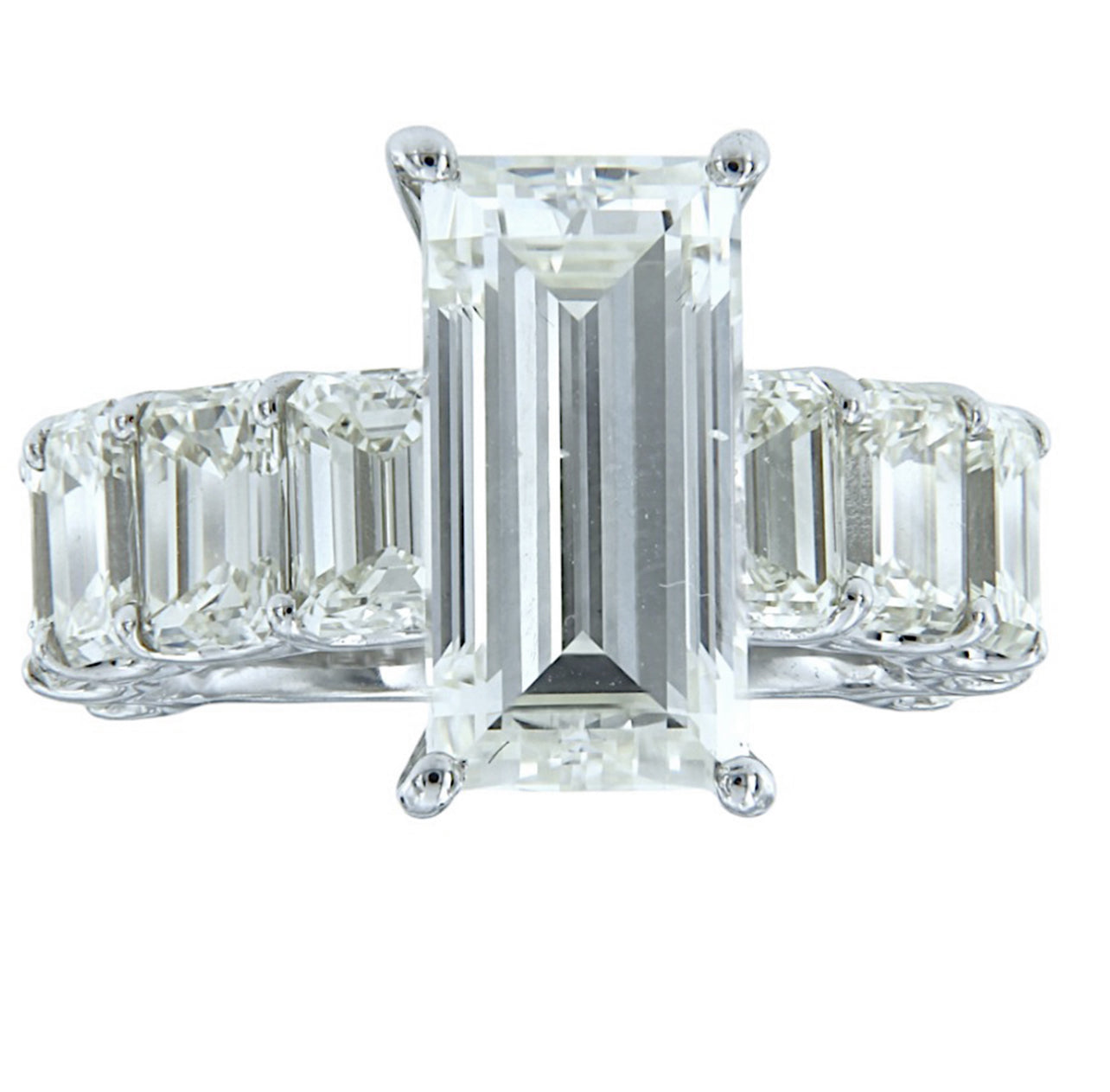 6.08CT WHITE BAGUETTE DIAMOND RING