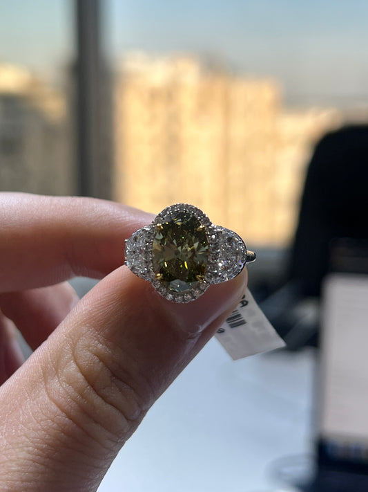 3.00CT VIVID GREEN OVAL CUT DIAMOND 3 STONE RING