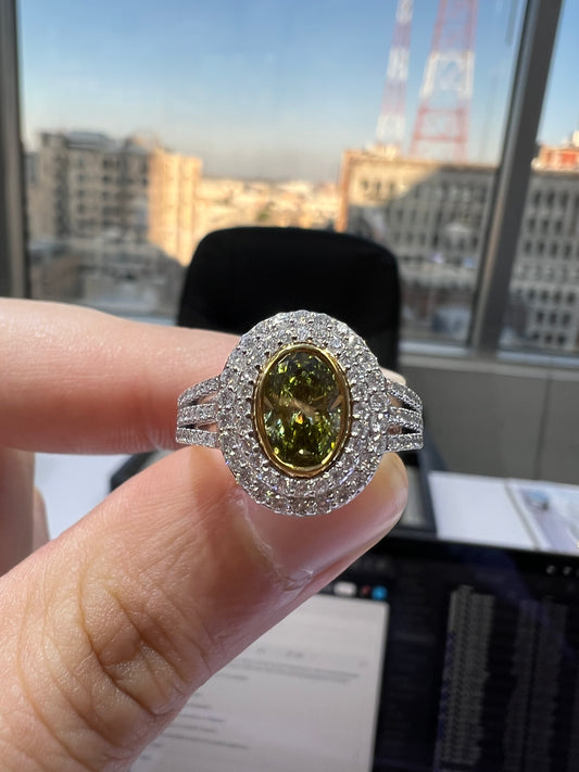 1.00CT VIVID GREEN OVAL CUT DIAMOND HALO RING