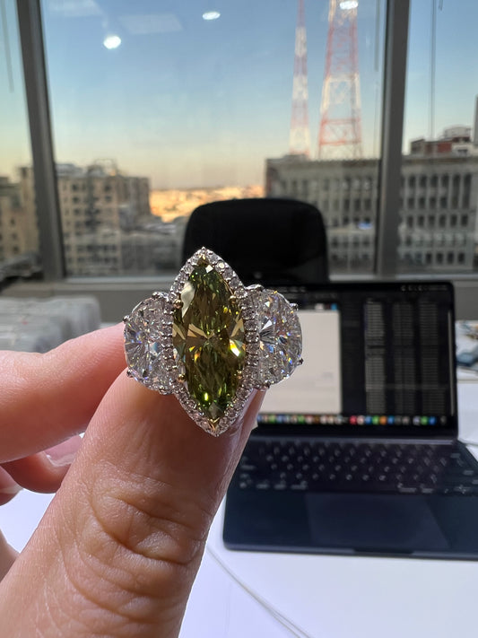 3.00CT VIVID GREEN MARQUISE CUT DIAMOND 3 STONE RING